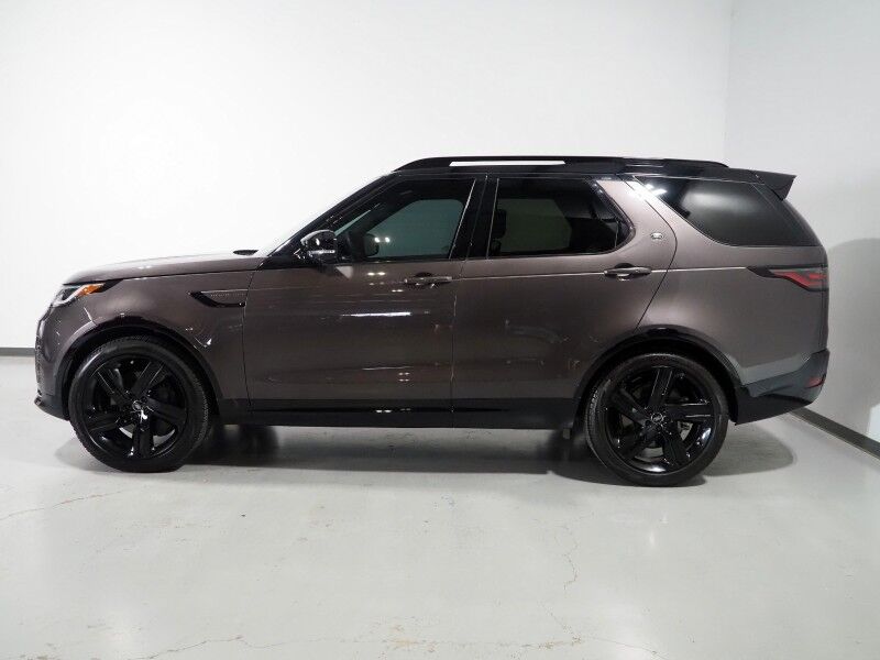 2024 Land Rover Discovery P360 Dynamic SE AWD *NAVIGATION, ADAPTIVE CRUISE, SAFETY ALERTS, 360 VIEW CAMERAS, PANORAMA MOONROOF, LEATHER, CLIMATE SEATS, HEATED STEERING, REMOTE START, POWER LIFTGATE, 22 INCH WHEELS, MERIDIAN AUDIO, WIRELESS CHARGING Round Rock TX
