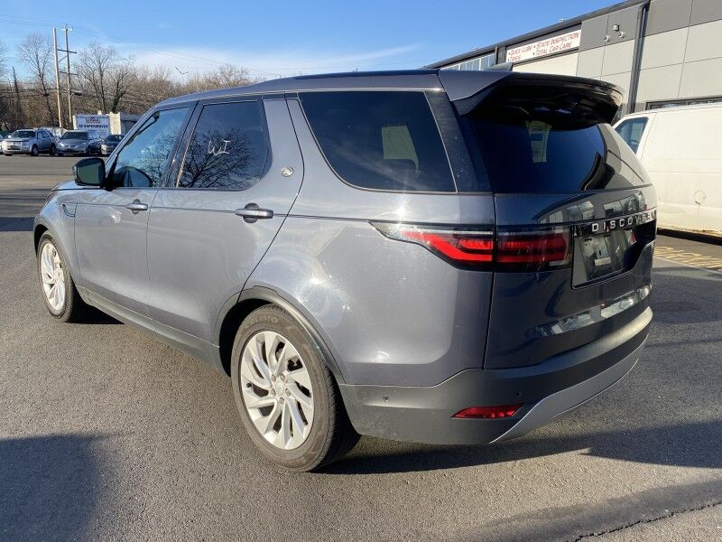 2024 Land Rover Discovery S