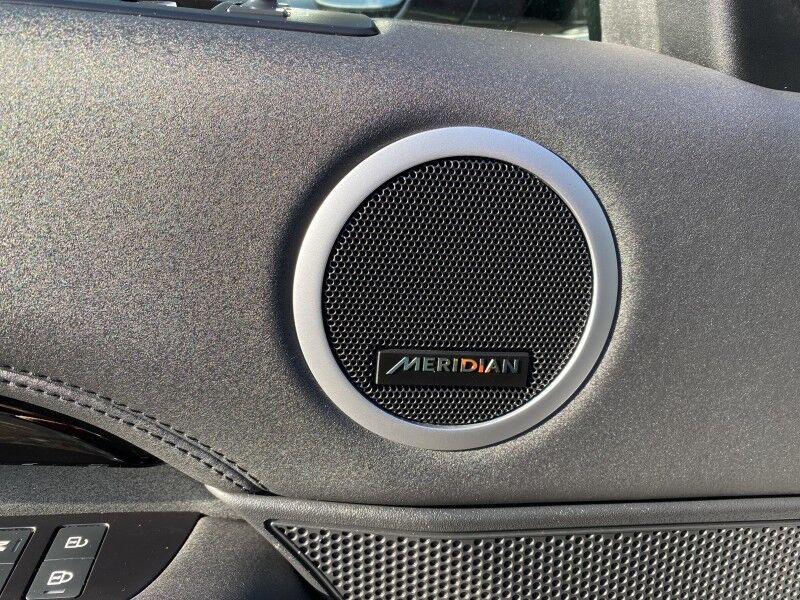 2024 Land Rover Discovery S Bristol  PA