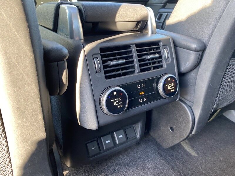 2024 Land Rover Discovery S Springfield PA