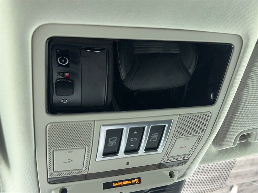 2024 Land Rover Discovery S Plano TX
