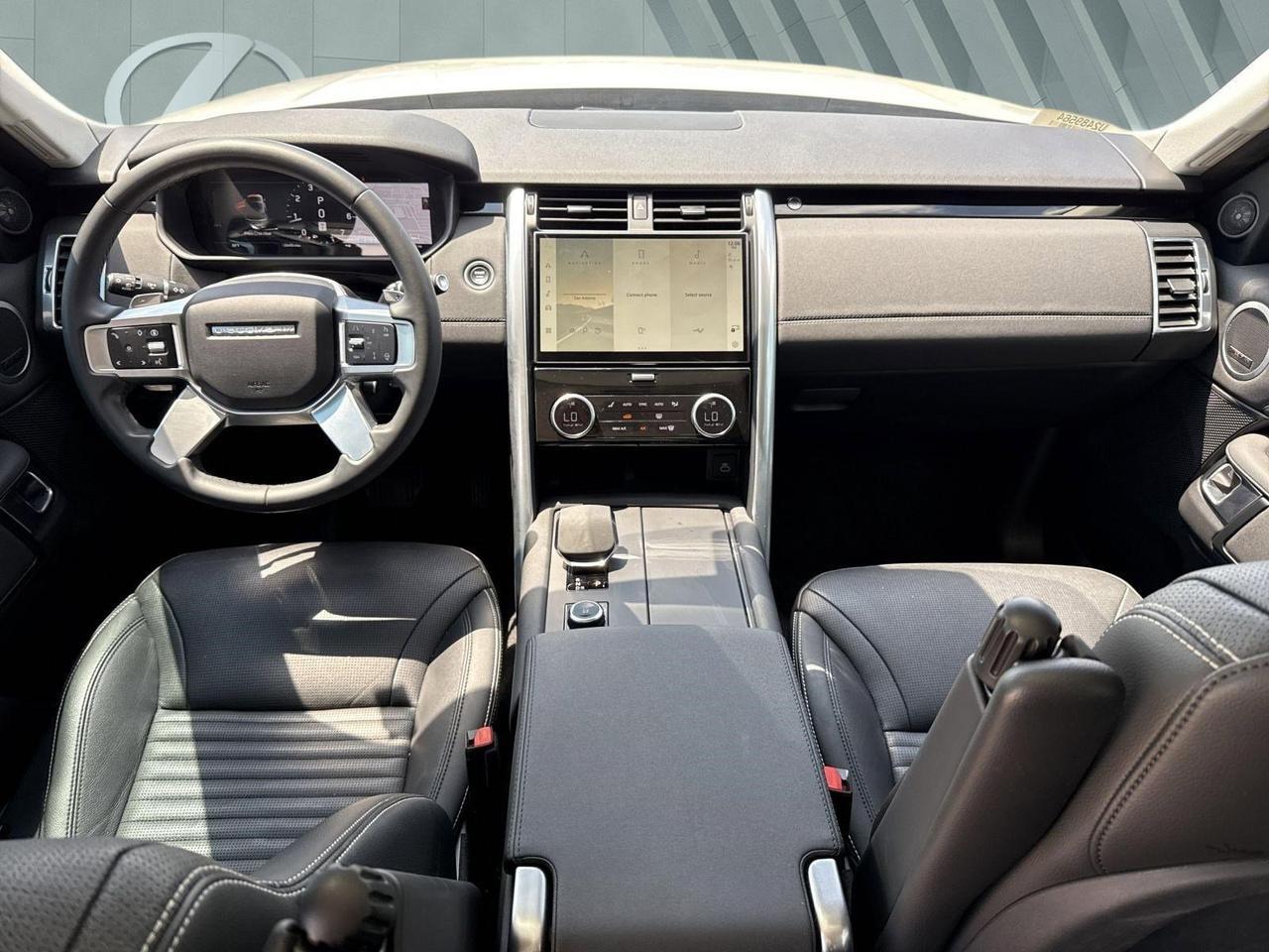 2024 Land Rover Discovery S San Antonio TX