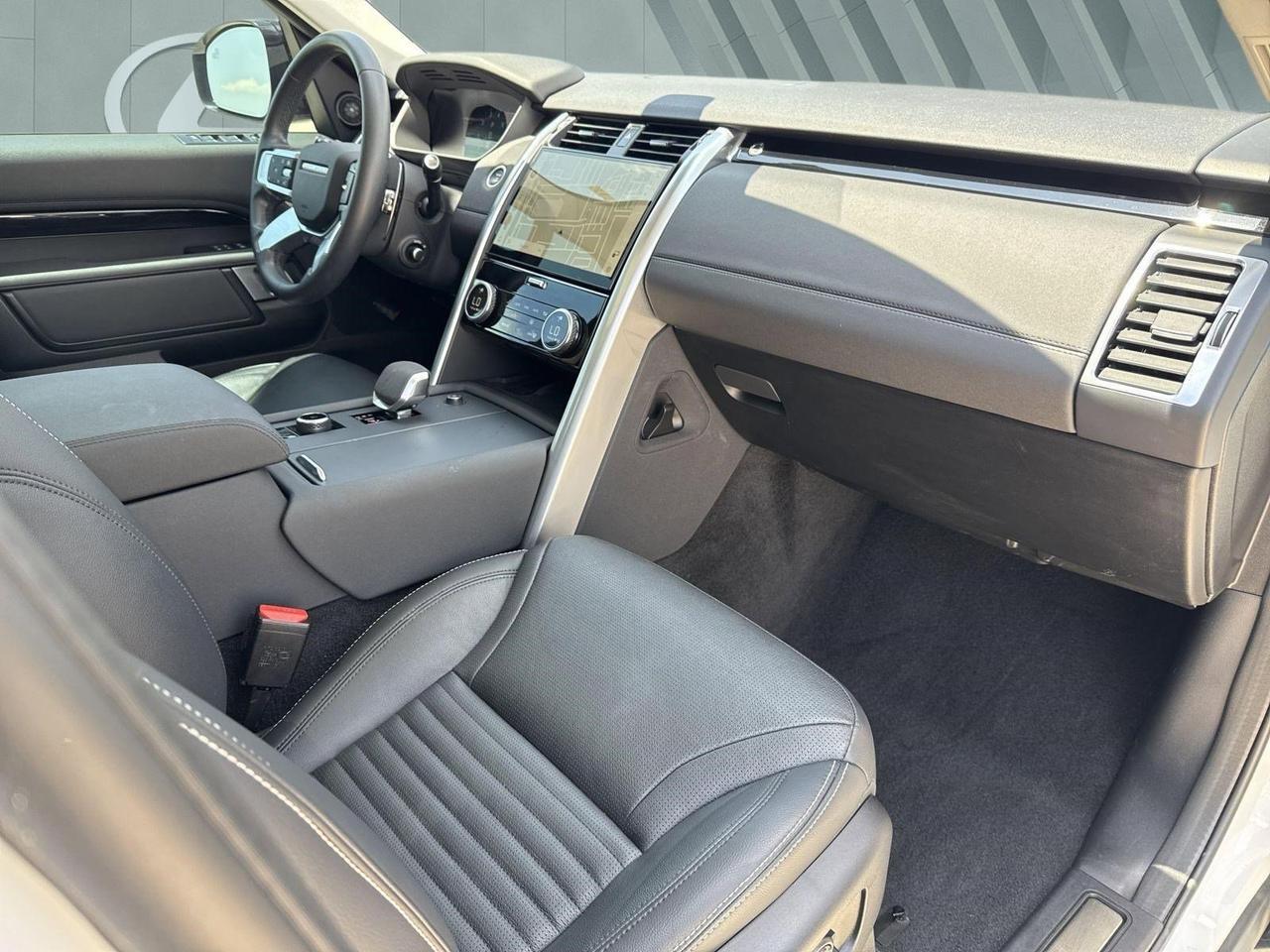 2024 Land Rover Discovery S San Antonio TX