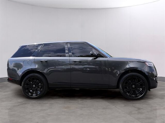 2024 Land Rover Range Rover Autobiography Oshkosh WI