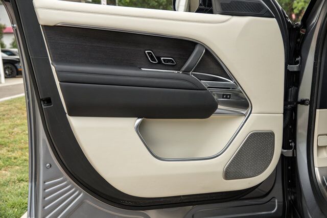 2024 Land Rover Range Rover Autobiography  Selma TX