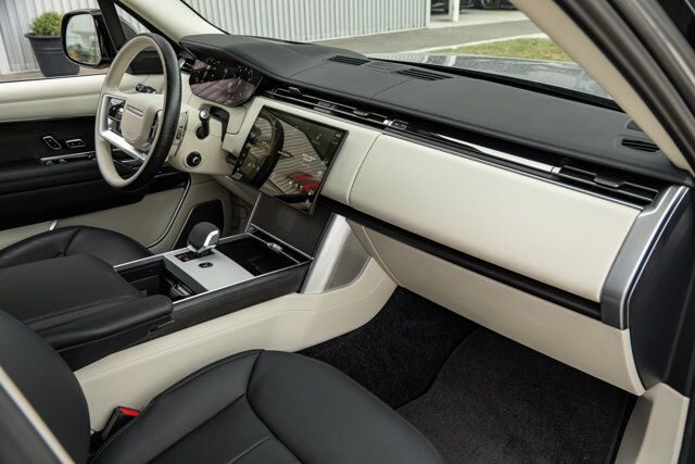 2024 Land Rover Range Rover Autobiography  Selma TX