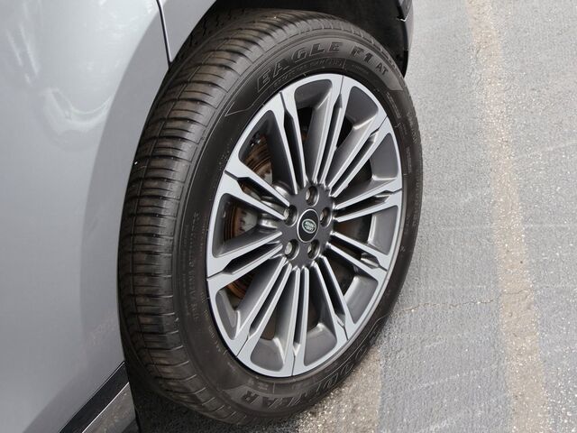 2024 Land Rover Range Rover Evoque Dynamic Oshkosh WI
