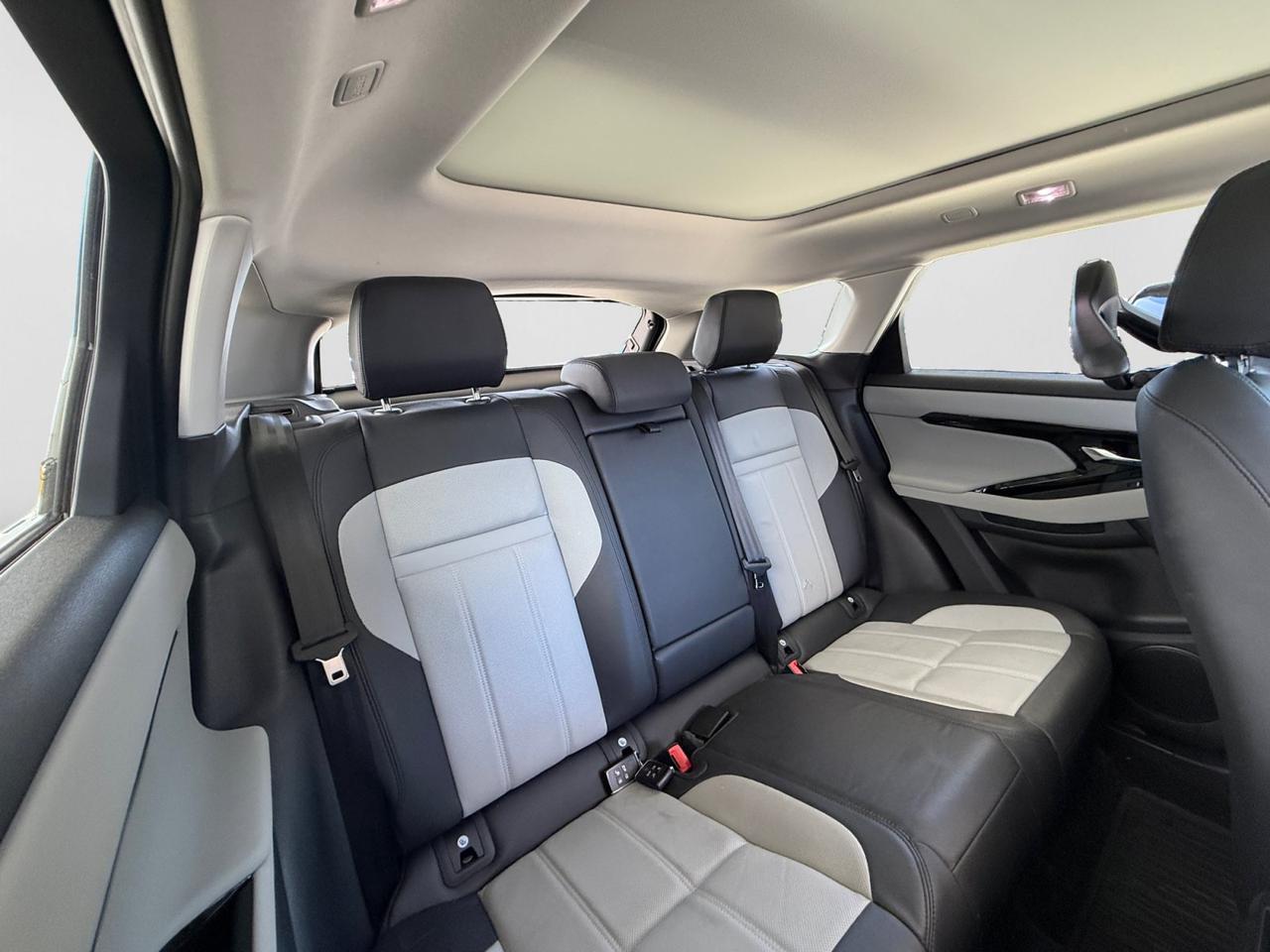 2024 Land Rover Range Rover Evoque Dynamic SE  Selma TX