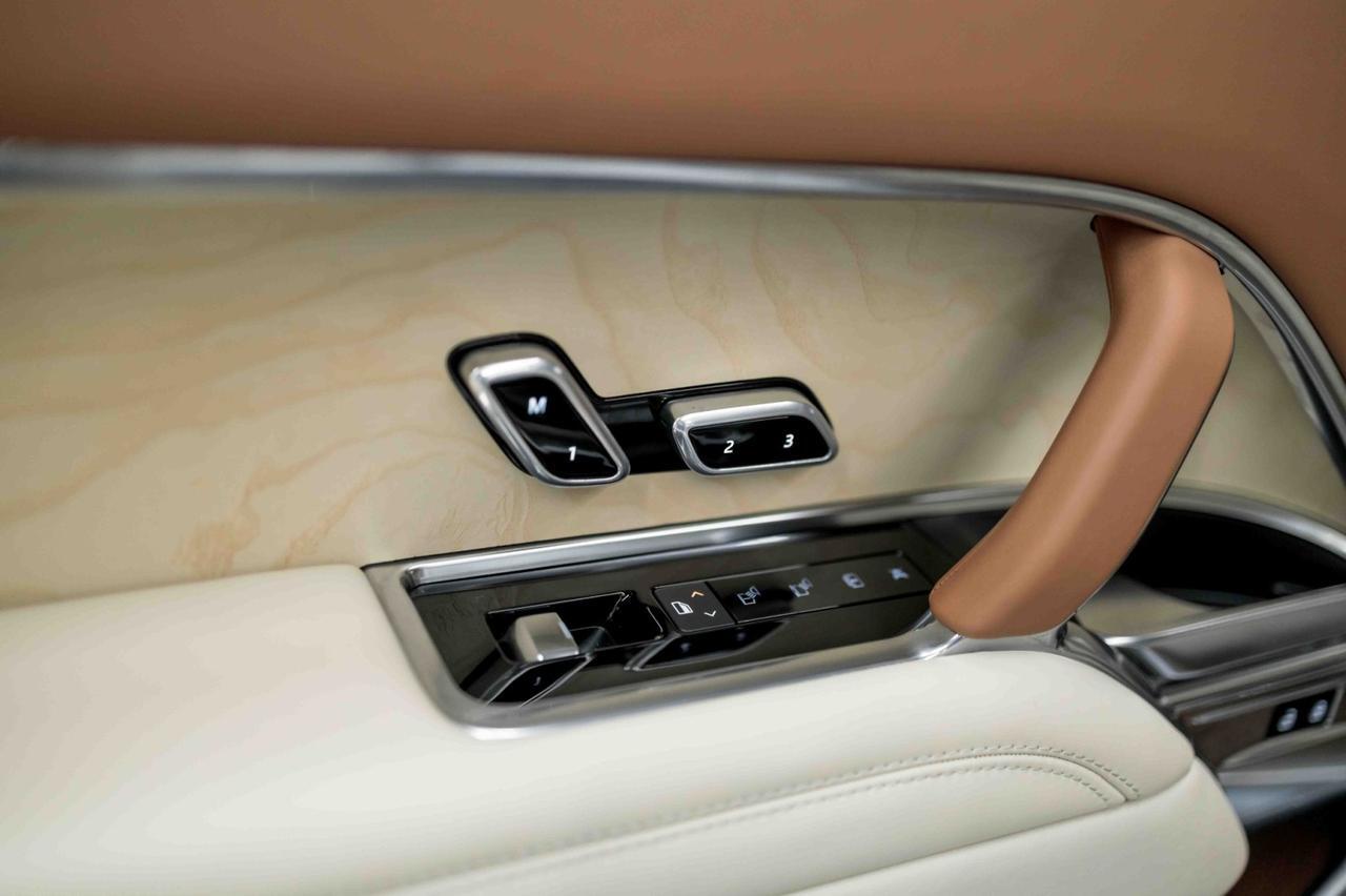 2024 Land Rover Range Rover LWB Autobiography SV P615 Marietta GA