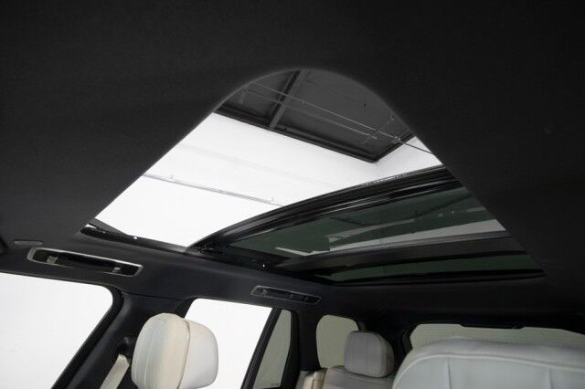 2024 Land Rover Range Rover P530 SE ($151,535 MSRP!!) *BIG OPTION LIST* *BLACK ON WHITE* San Diego CA