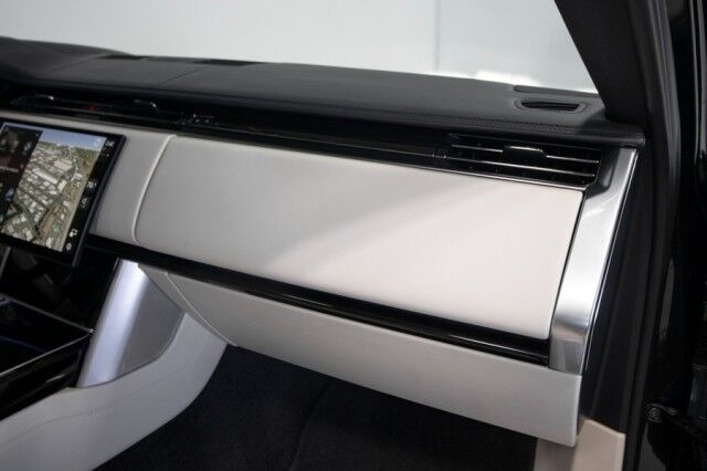 2024 Land Rover Range Rover P530 SE ($151,535 MSRP!!) *BIG OPTION LIST* *BLACK ON WHITE* San Diego CA