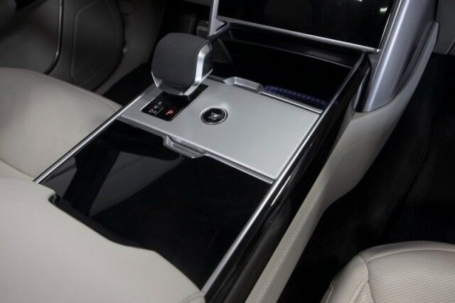 2024 Land Rover Range Rover P530 SE ($151,535 MSRP!!) *BIG OPTION LIST* *BLACK ON WHITE* San Diego CA