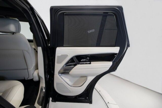 2024 Land Rover Range Rover P530 SE ($151,535 MSRP!!) *BIG OPTION LIST* *BLACK ON WHITE* San Diego CA