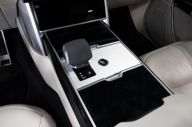 2024 Land Rover Range Rover P530 SE ($151,535 MSRP!!) *BIG OPTION LIST* *BLACK ON WHITE* San Diego CA