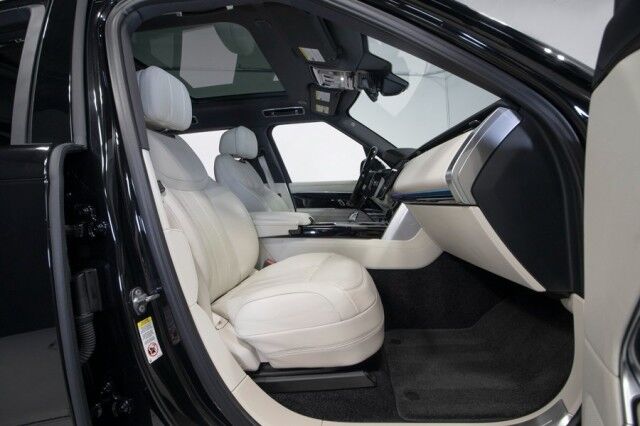 2024 Land Rover Range Rover P530 SE ($151,535 MSRP!!) *BIG OPTION LIST* *BLACK ON WHITE* San Diego CA