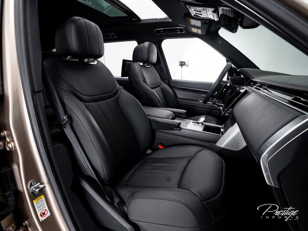 2024 Land Rover Range Rover P530 SE LWB 7 Seat North Miami Beach FL