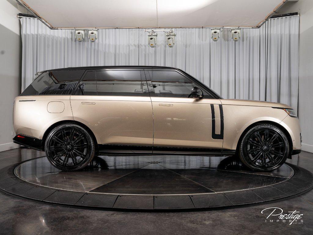 2024 Land Rover Range Rover P530 SE LWB 7 Seat North Miami Beach FL