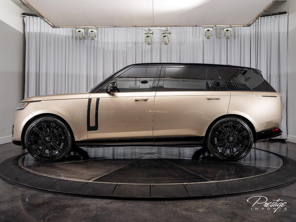 2024 Land Rover Range Rover P530 SE LWB 7 Seat North Miami Beach FL