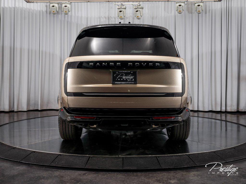 2024 Land Rover Range Rover P530 SE LWB 7 Seat North Miami Beach FL