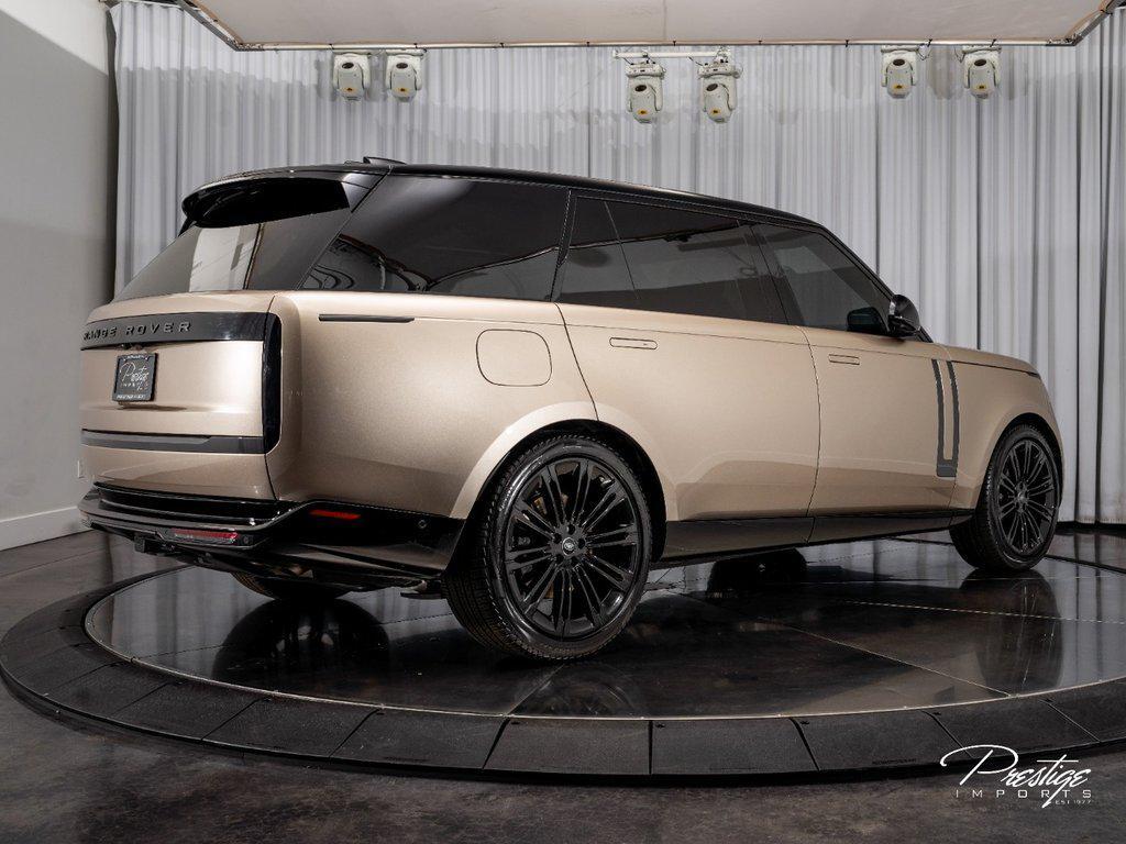 2024 Land Rover Range Rover P530 SE LWB 7 Seat North Miami Beach FL