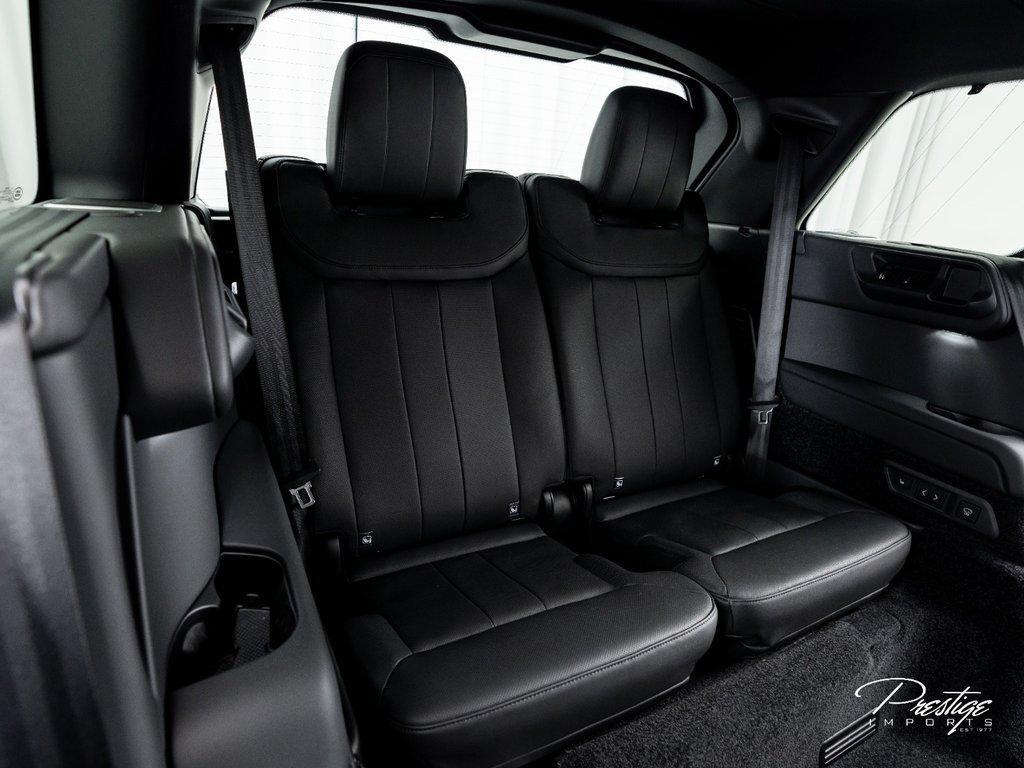 2024 Land Rover Range Rover P530 SE LWB 7 Seat North Miami Beach FL