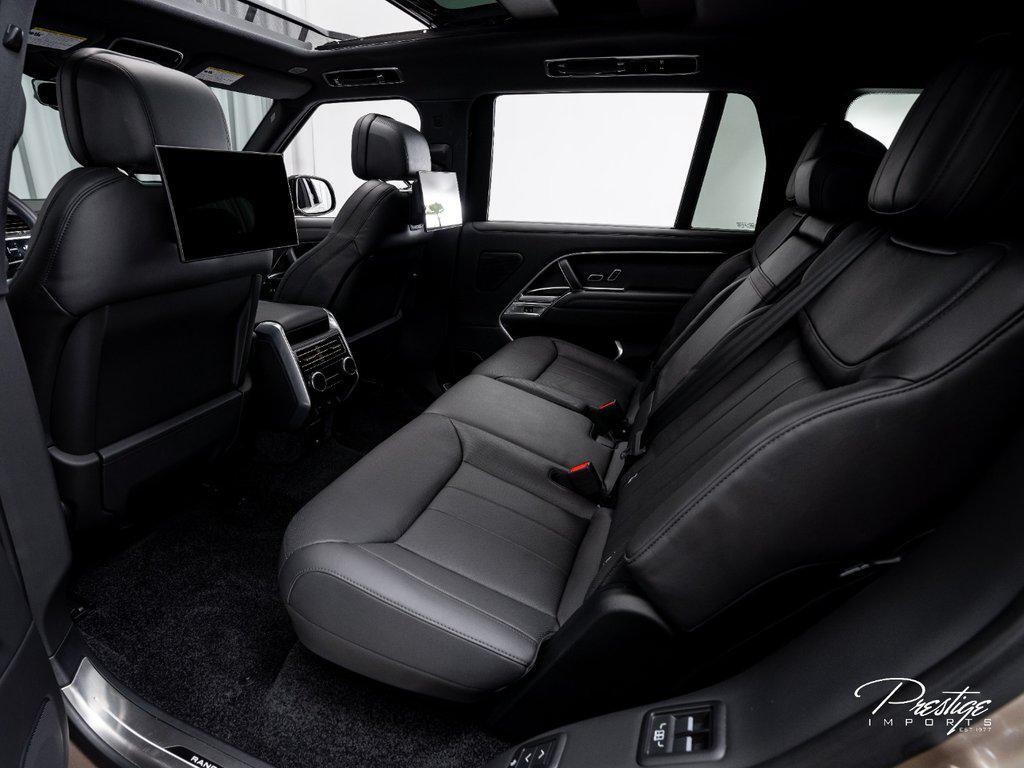 2024 Land Rover Range Rover P530 SE LWB 7 Seat North Miami Beach FL