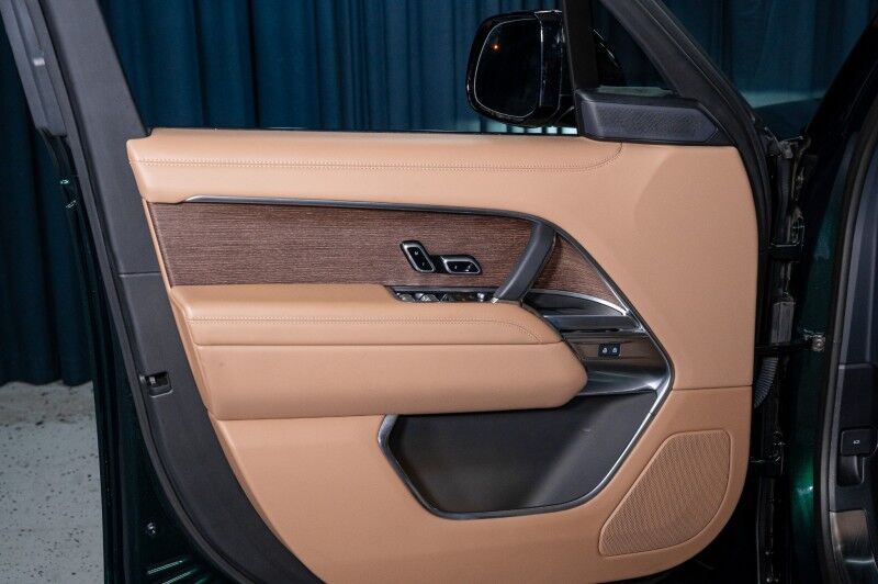 2024 Land Rover Range Rover P530 SE LWB 7 Seat SUV Scottsdale AZ