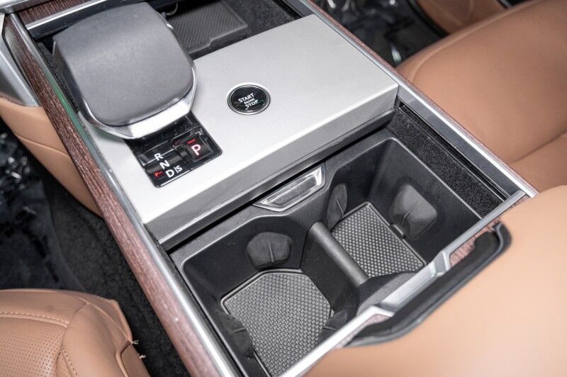 2024 Land Rover Range Rover P530 SE LWB 7 Seat SUV Scottsdale AZ