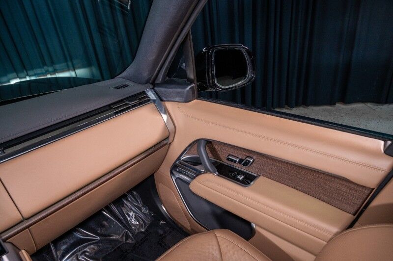 2024 Land Rover Range Rover P530 SE LWB 7 Seat SUV Scottsdale AZ