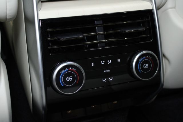 2024 Land Rover Range Rover P530 SE LWB Chantilly VA