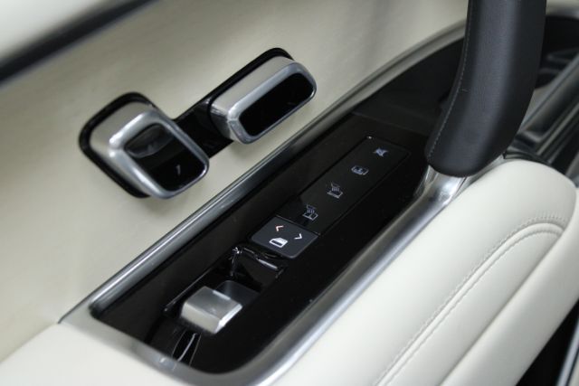 2024 Land Rover Range Rover P530 SE LWB Chantilly VA