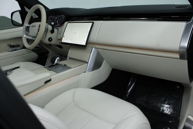 2024 Land Rover Range Rover P530 SE LWB Chantilly VA