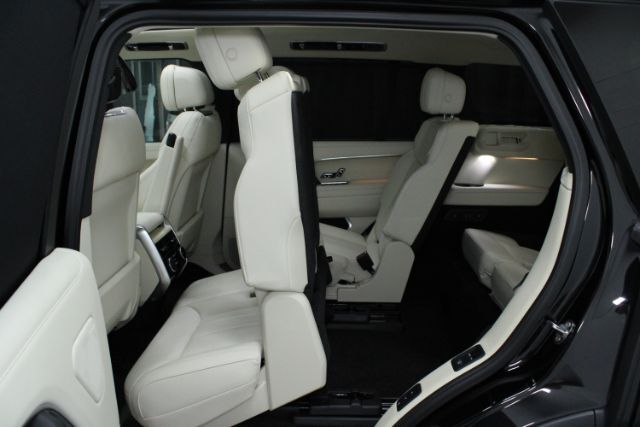 2024 Land Rover Range Rover P530 SE LWB Chantilly VA