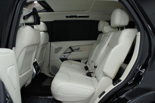 2024 Land Rover Range Rover P530 SE LWB Chantilly VA