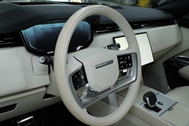 2024 Land Rover Range Rover P530 SE LWB Chantilly VA