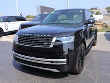 2024_Land Rover_Range Rover Plug-In Hybrid_Autobiography_ Oshkosh WI