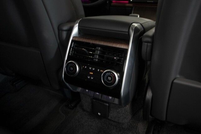 2024 Land Rover Range Rover Range Rover P400 SE *23 INCH FACTORY WHEELS* San Diego CA