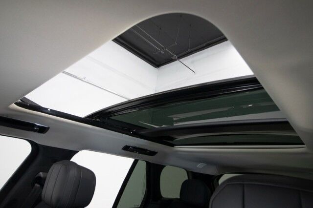 2024 Land Rover Range Rover Range Rover P400 SE *23 INCH FACTORY WHEELS* San Diego CA