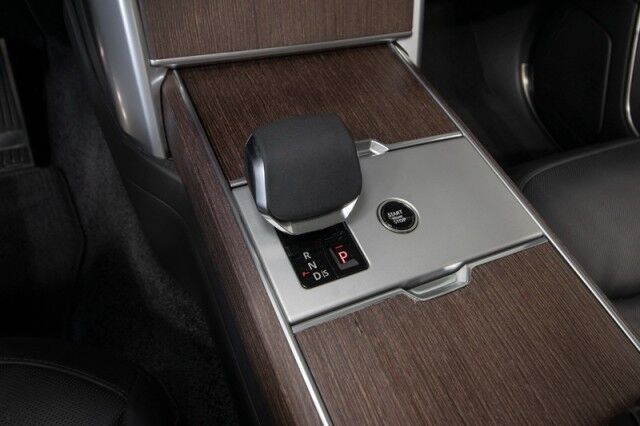 2024 Land Rover Range Rover Range Rover P400 SE *23 INCH FACTORY WHEELS* San Diego CA