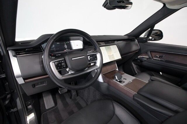 2024 Land Rover Range Rover Range Rover P400 SE *23 INCH FACTORY WHEELS* San Diego CA