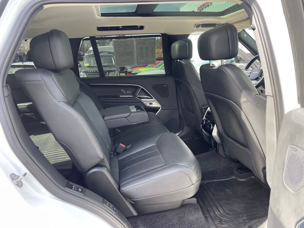 2024 Land Rover Range Rover SE Orange MA