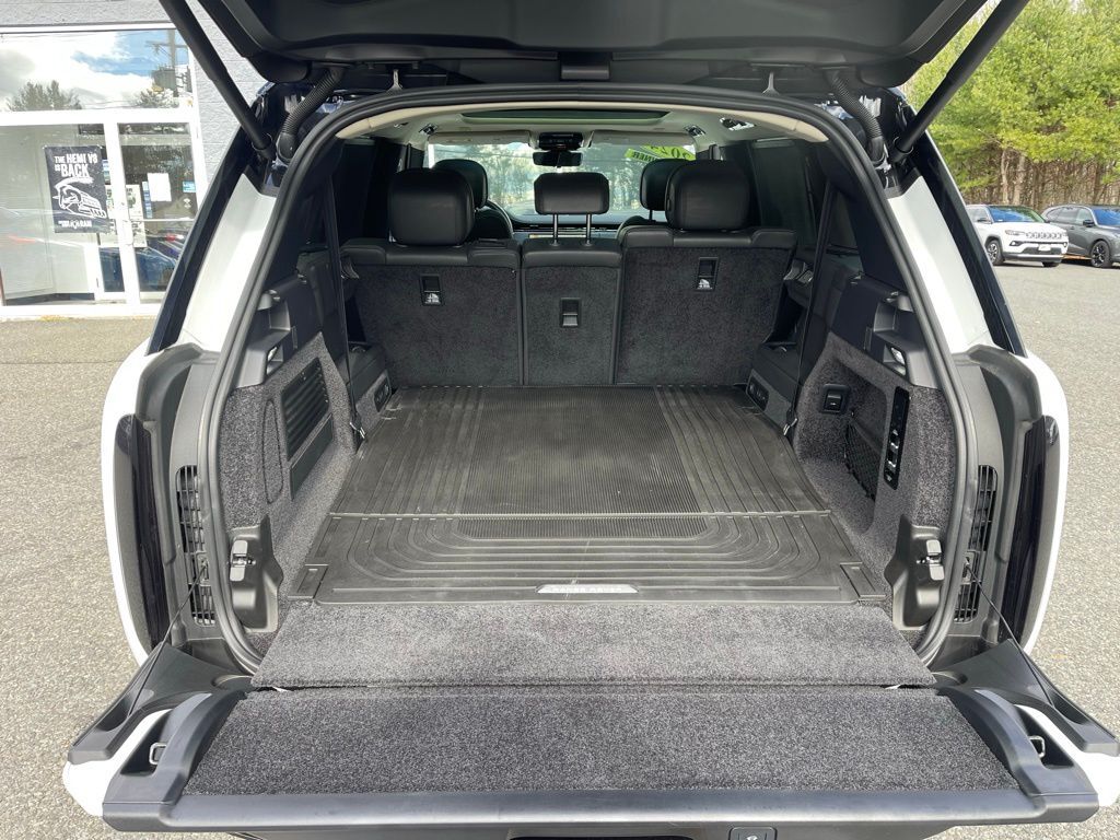 2024 Land Rover Range Rover SE Orange MA
