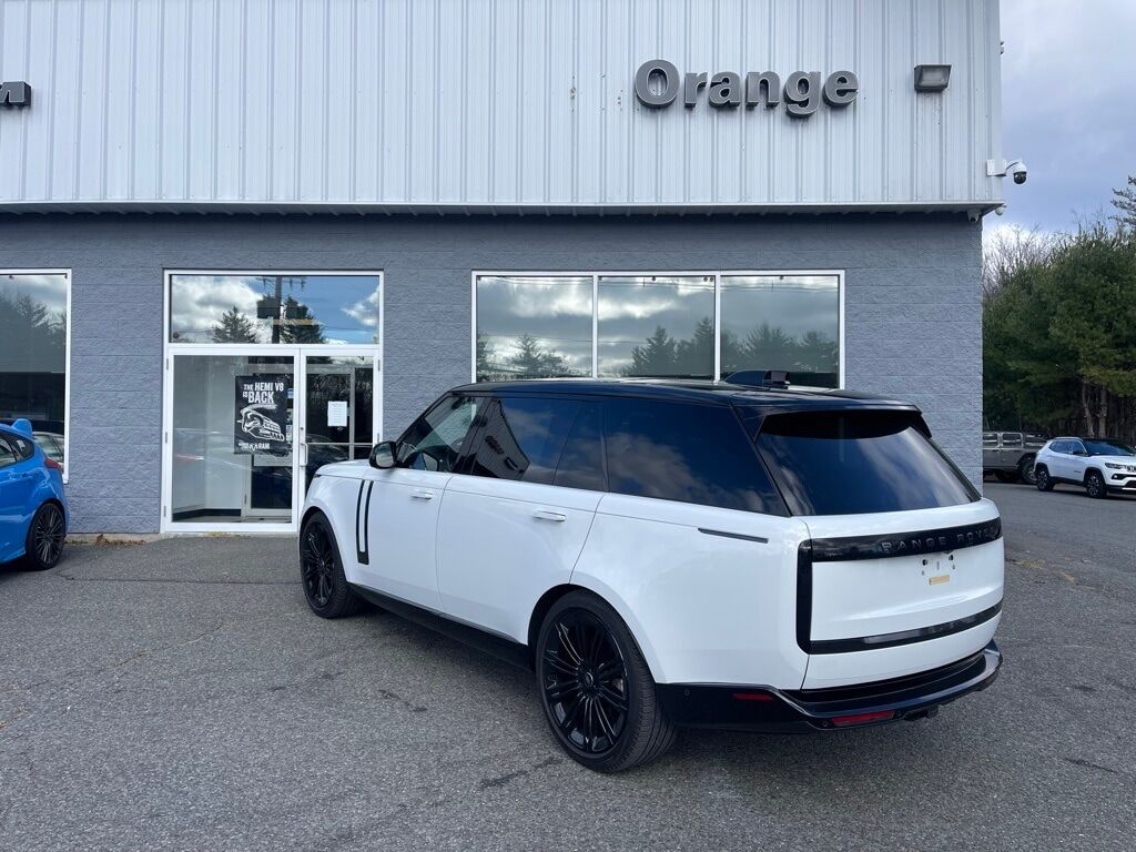 2024 Land Rover Range Rover SE Orange MA