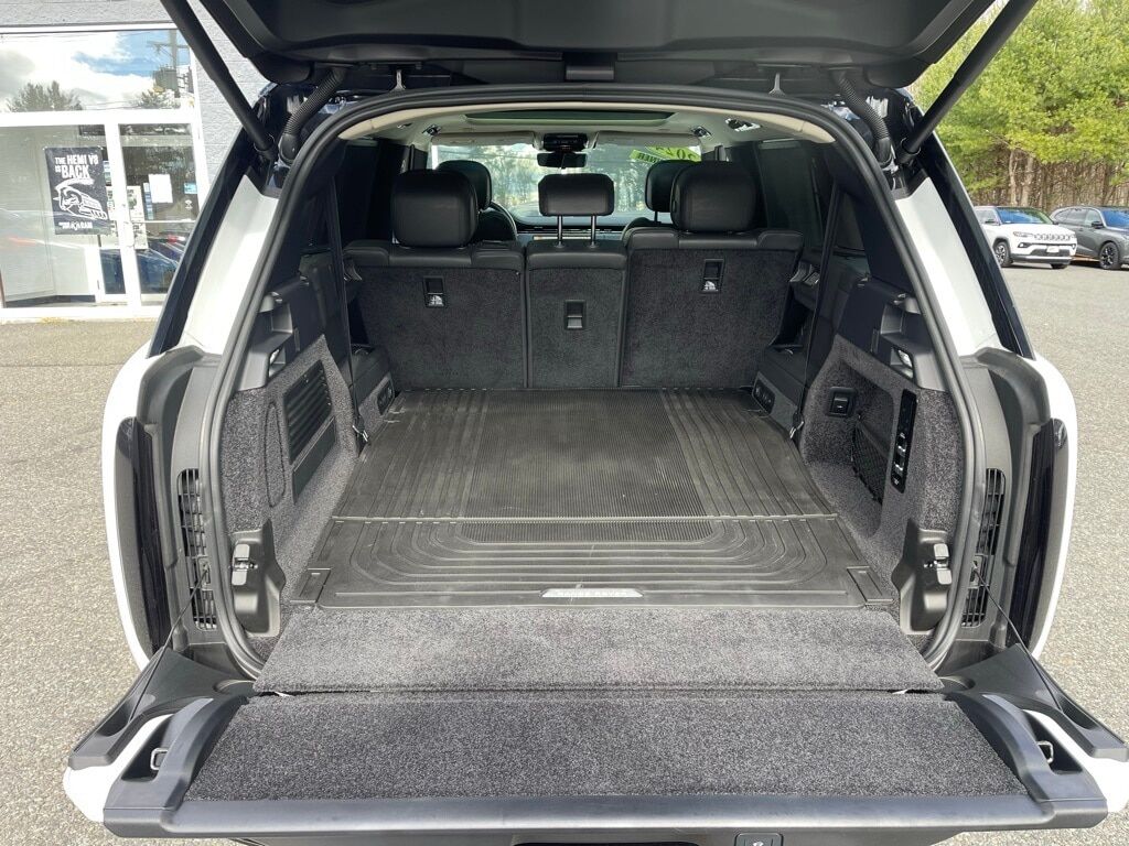 2024 Land Rover Range Rover SE Orange MA