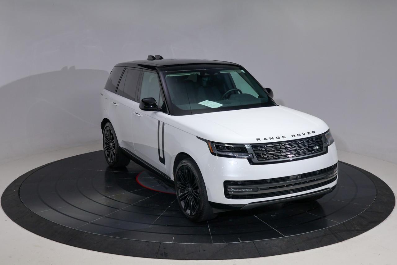 2024 Land Rover Range Rover SE