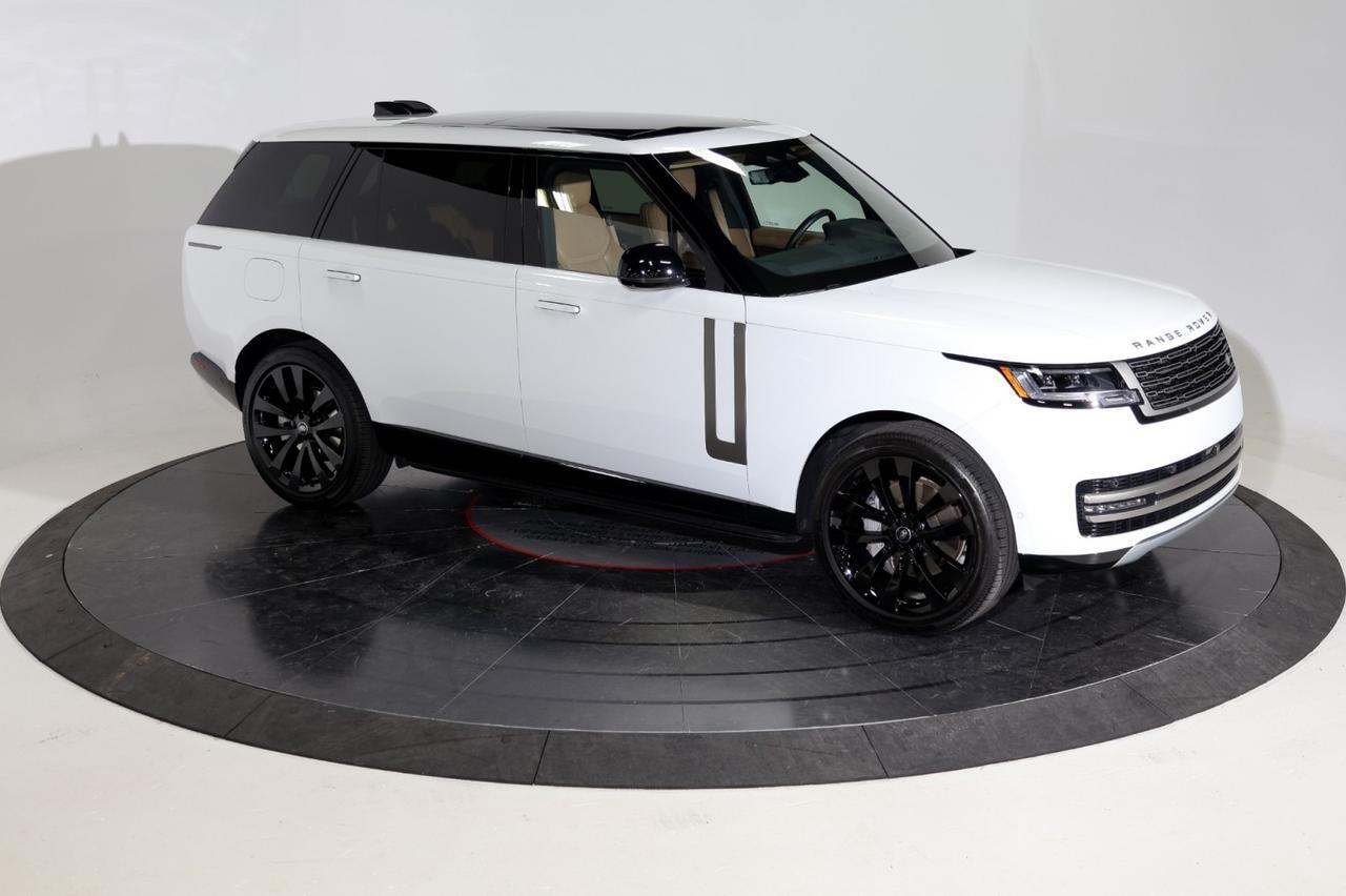 2024 Land Rover Range Rover SE Franklin TN