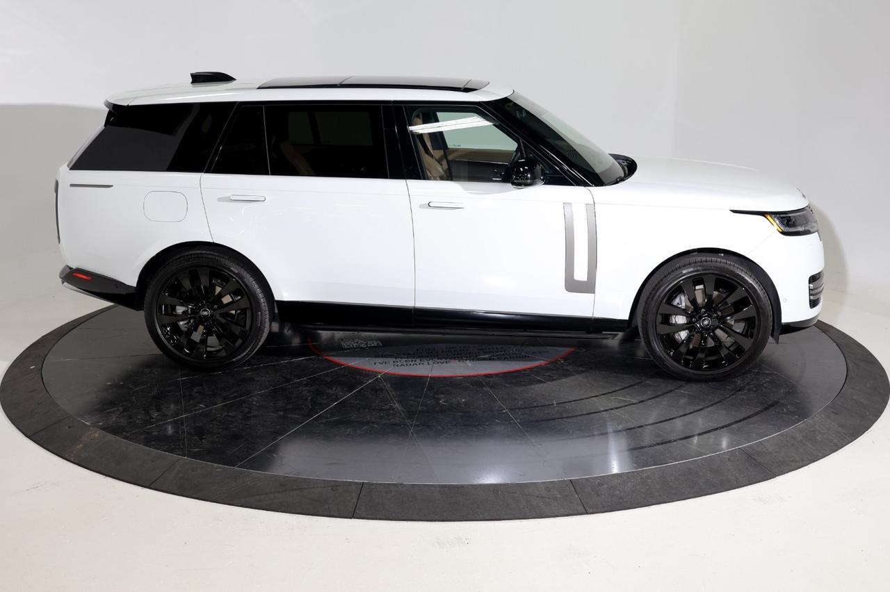 2024 Land Rover Range Rover SE Franklin TN