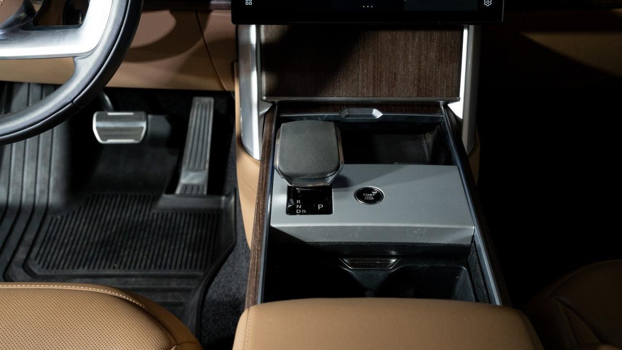 2024 Land Rover Range Rover SE Franklin TN