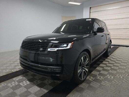 2024 Land Rover Range Rover SE