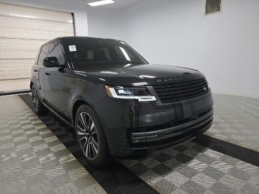 2024 Land Rover Range Rover SE